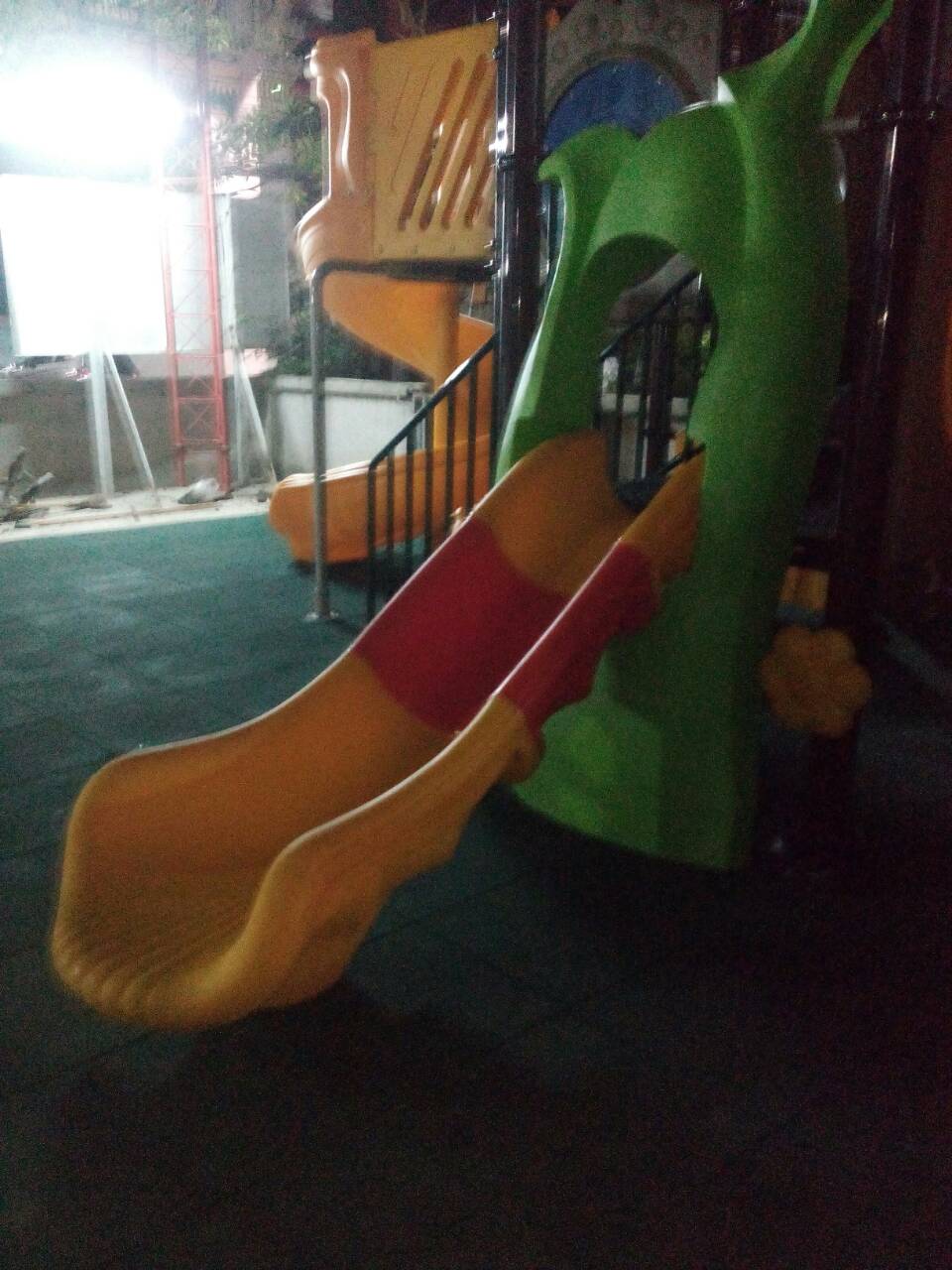 เครื่องออกกำลังกายกลางแจ้งกาญจนบุรี