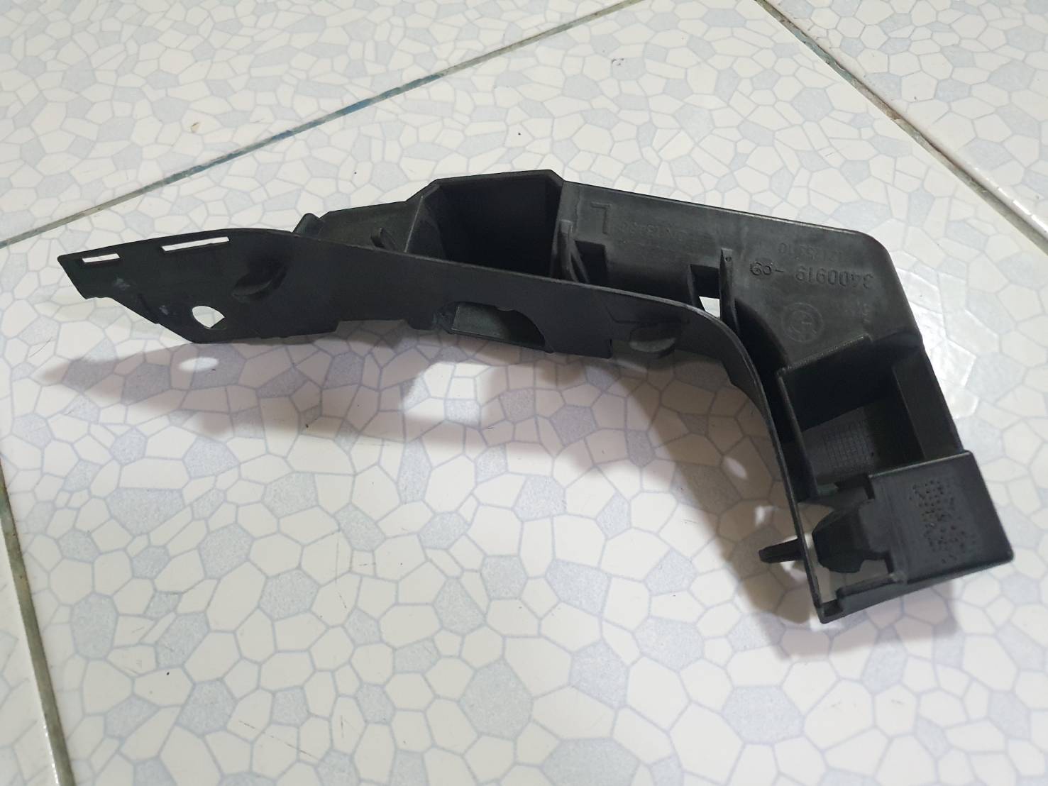 ขายึดกันชนหน้าด้านซ้าย BMW X3 E83 Front Left Bumper Bracket 51113400919 อะไหล่แท้