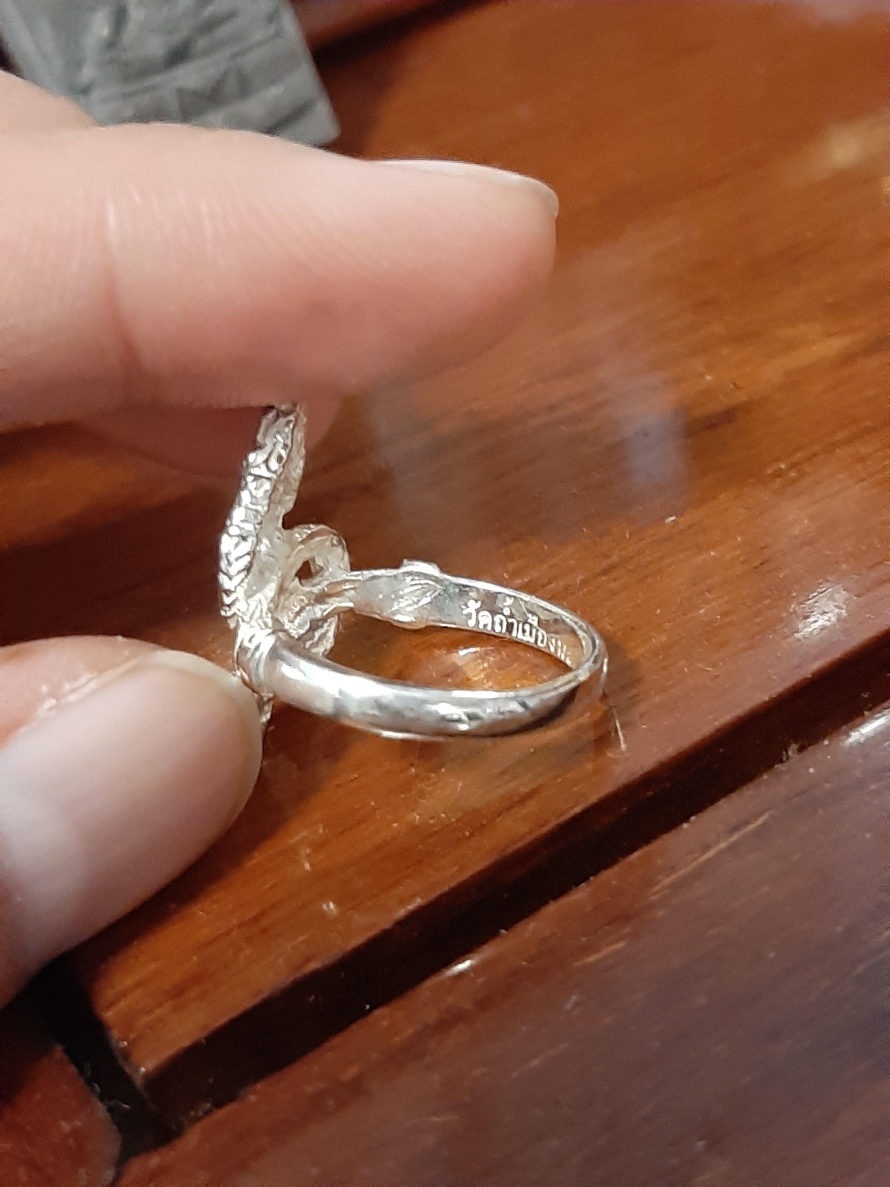แหวนพญานาคเนื้อเงิน กฐินปี 62 ไซส์ 50 หลวงตาม้า จารด้านใน