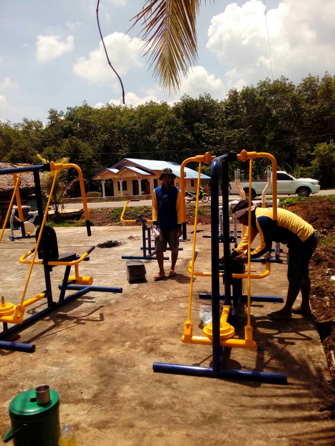 รหัส SM ผลงานติดตั้ง (หมู่8 อ.ห้วยนาง จ.ตรัง) เครื่องออกกำลังกายกลางแจ้ง