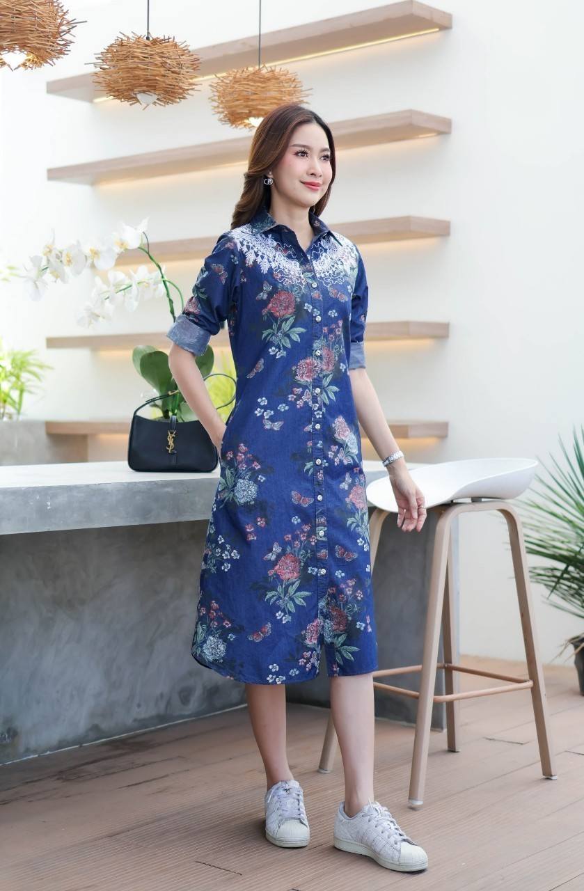 ชุดยีนส์ #8837 เดรสยีนส์พิมพ์ลายดอกไม้แต่งงานฉลุสวยหรูทั้งด้านหน้าและหลัง ผ้ายีนส์แท้เนื้อนิ่ม ใส่สบาย แบบสวยใส่ได้หลายโอกาส