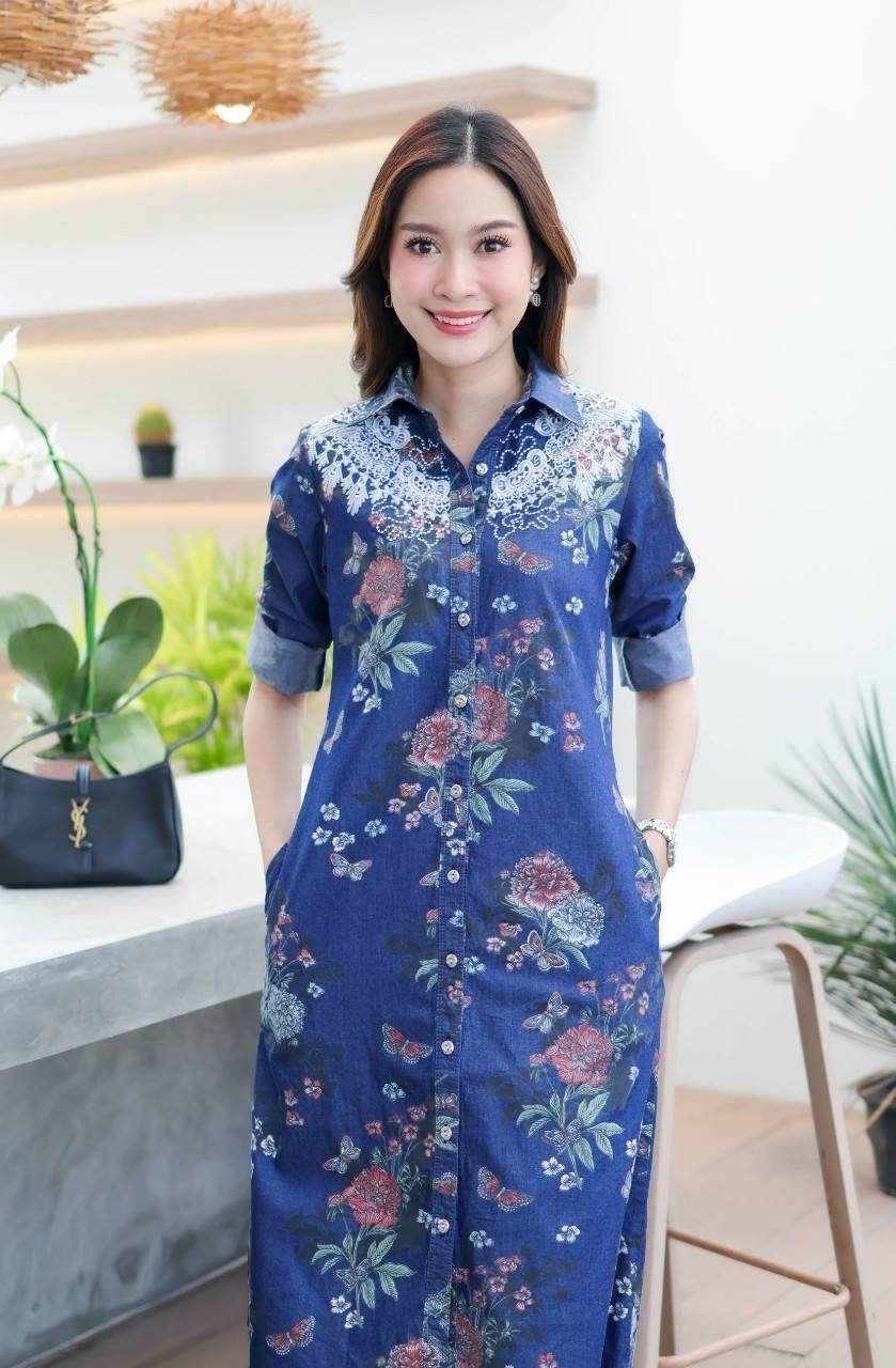 ชุดยีนส์ #8837 เดรสยีนส์พิมพ์ลายดอกไม้แต่งงานฉลุสวยหรูทั้งด้านหน้าและหลัง ผ้ายีนส์แท้เนื้อนิ่ม ใส่สบาย แบบสวยใส่ได้หลายโอกาส