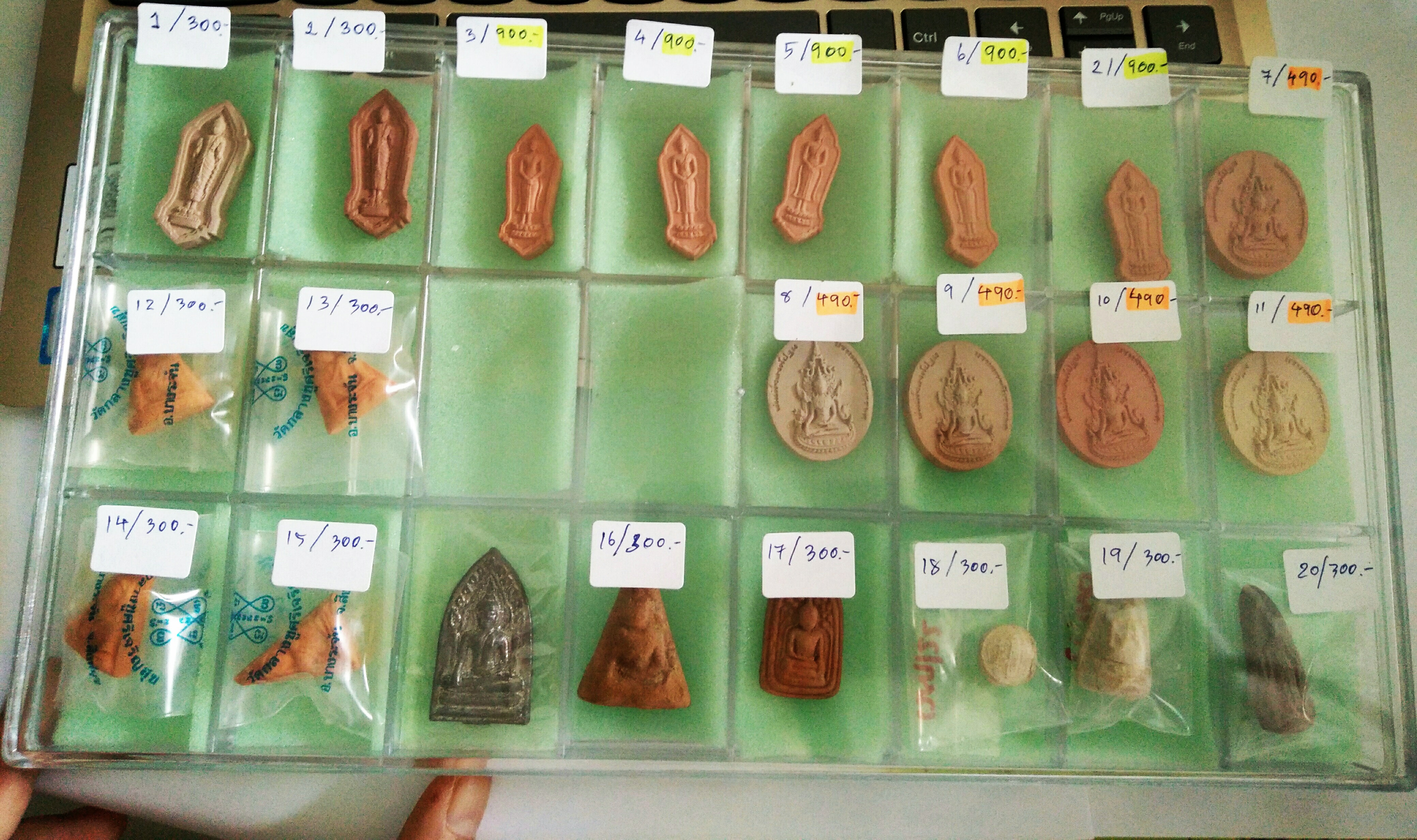 รายการพระเนื้อดิน วัดท่าขนุน และไม่ทราบที่ (ทางร้านนำรายได้ส่วนหนึ่งไปทำบุญตามอัธยาศัย)