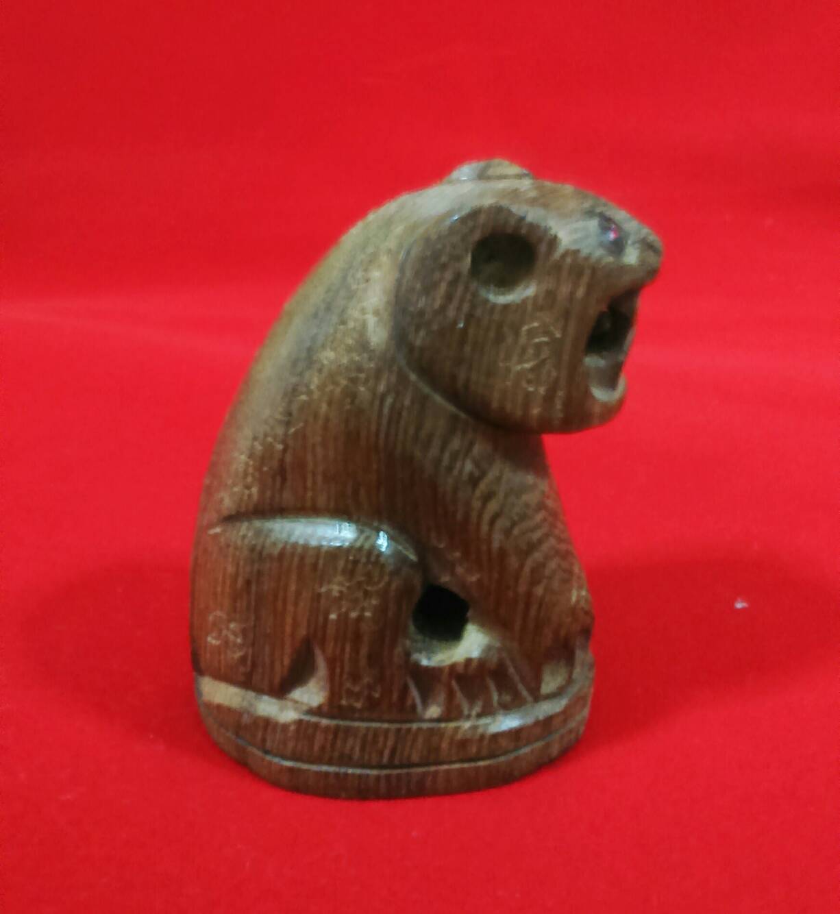 เสือตาพลอยแดงไม้เสาโบสถ์ จารยันต์รอบ หลวงพ่อหล่ำ วัดสามัคคีธรรม