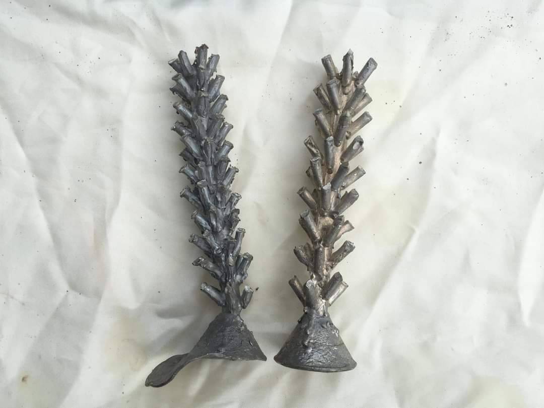 เหรียญหล่อคอน้ำเต้าเนื้อสำริดชนวน ปู่เพชรฉลูกัณฑ์ยันต์ตรี ออกที่วัดตึกหิรัญราษฎร์ ลพ.เล็ก วัดท่าขนุนร่วมเสก