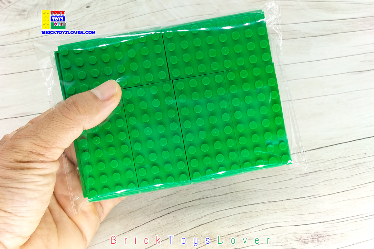 PLT048 แผ่น plate สีเดียว ขนาด 4x8 ปุ่ม น้ำหนัก 100 กรัม 24 แผ่น