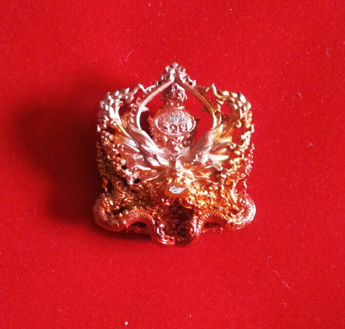 พญาครุฑกุมารเทพ เนื้อแดงสุริยะ No.29 (มวลสาร/เสกโดย อ.วราห์) อ.ศรี ปี 59 ชุดกรรมการ