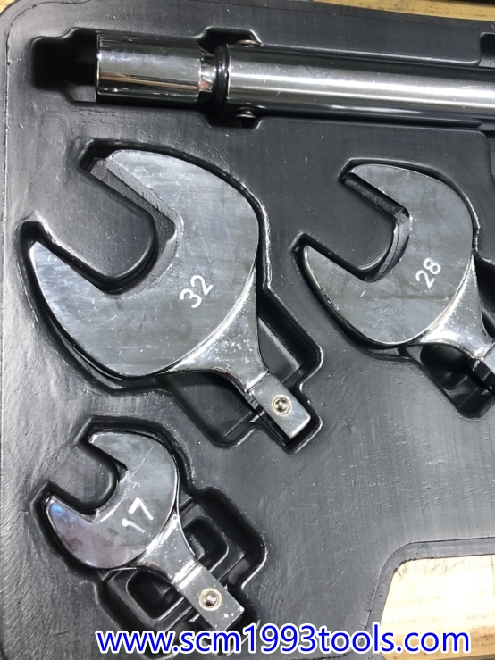CoolMax รุ่น CM-121 ประแจปอร์น + ปากตาย 17-32 mm. Torque Wrenches