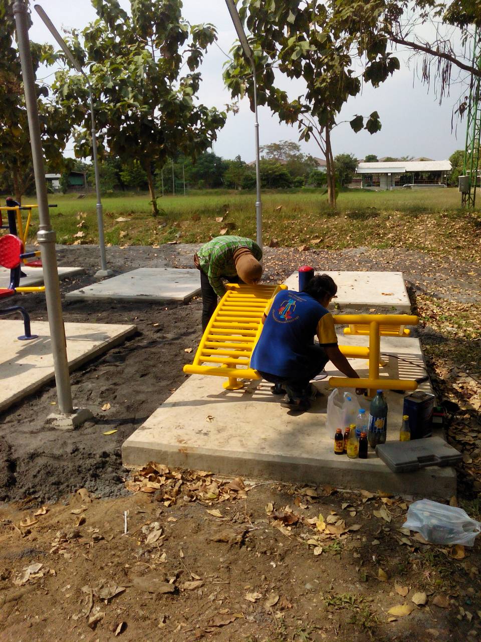 เครื่องออกกำลังกายกลางแจ้งดาวคะนอง