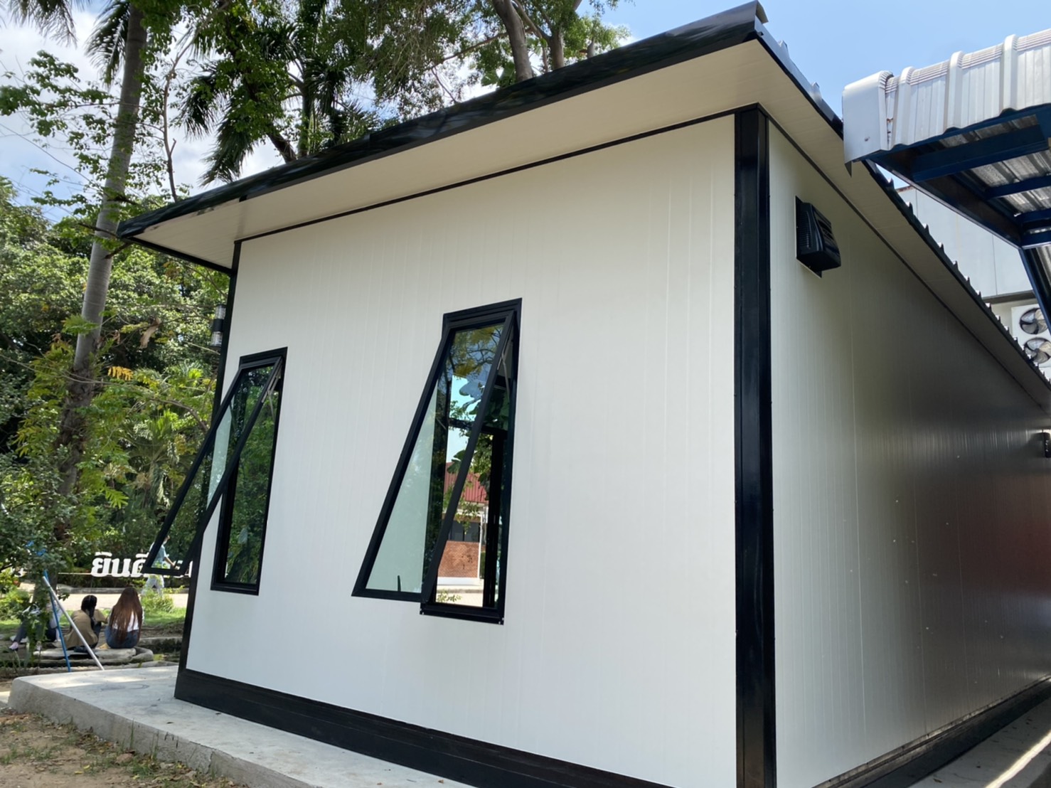 บ้านสำเร็จรูป บ้านน็อคดาวน์ สร้างออฟฟิศ ขนาด4.00x8.00 เมตร