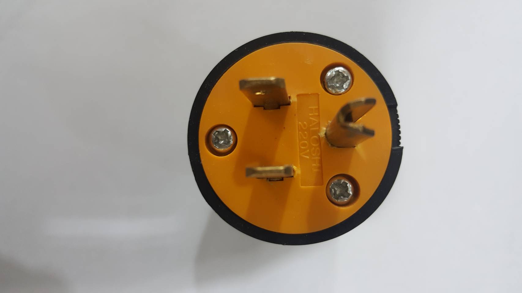 HALOSHI Model 007 15A 240V