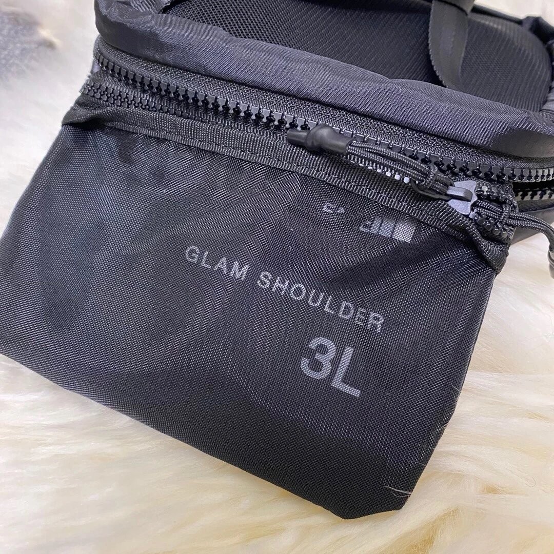 กระเป๋าสะพายข้าง The North Face Glam Shoulder Bag 3L ของใหม่ ของแท้ พร้อมส่งจากไทย