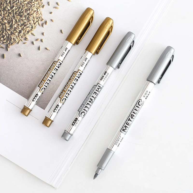 ปากกามาร์กเมทัลลิค 🟡 สีทอง ⚪️ สีเงิน MP550 หัว 1.5 มม ตกแต่งการ์ด บอร์ด กระดาษ ผ้า ไม้ ลงยันต์ คราฟท์ รองเท้า