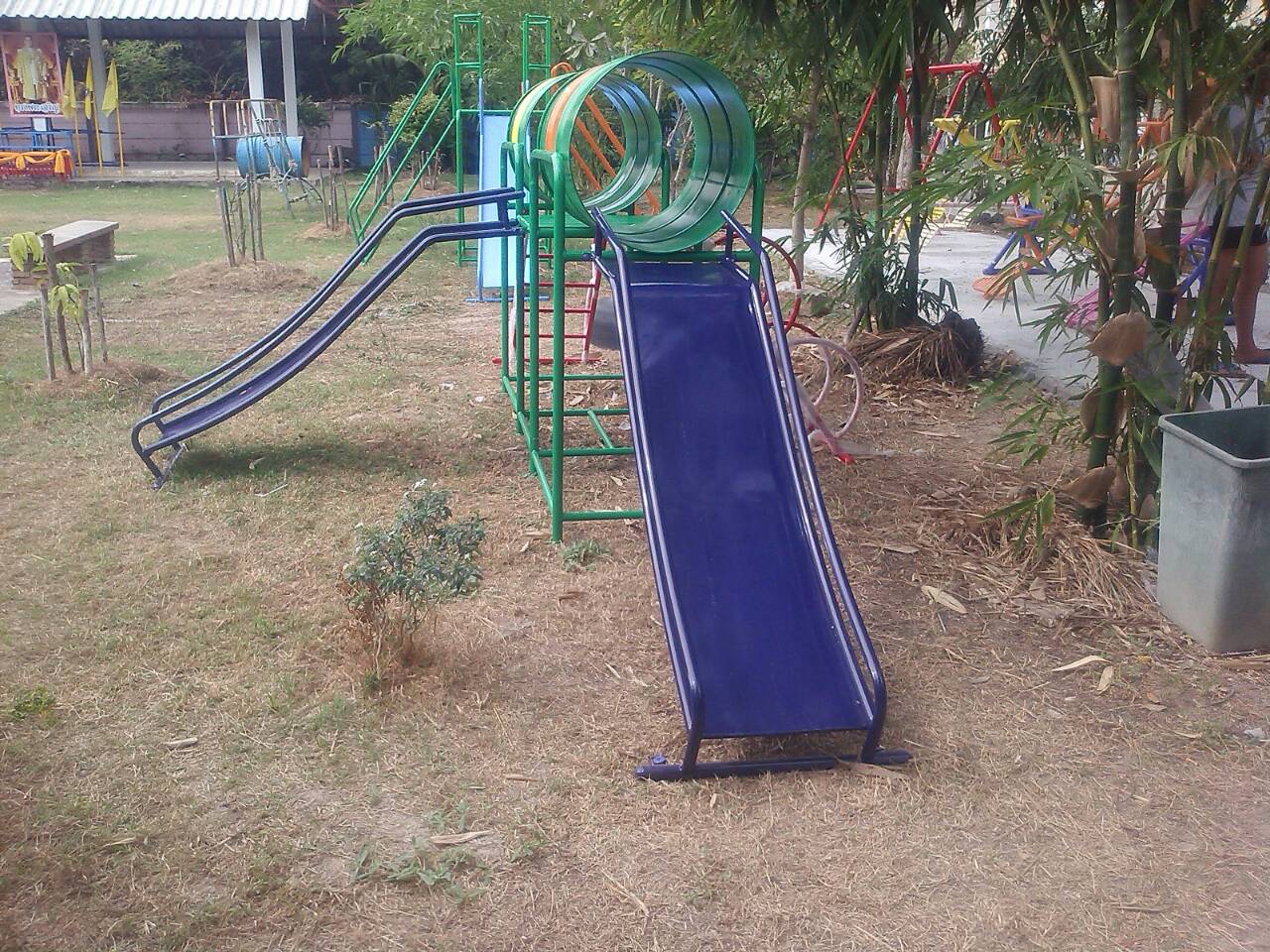 รหัส PG ผลงานติดตั้ง (หมู่บ้านลภาวัล12 จ.นนทบุรี) เครื่องเล่นสนามกลางแจ้งสำหรับเด็ก