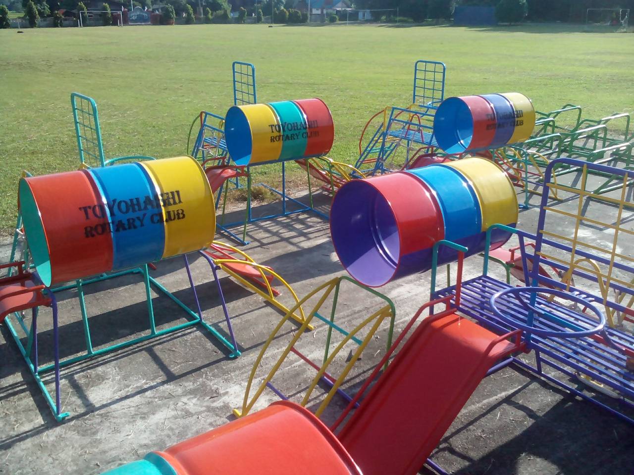 รหัส PG ผลงานติดตั้ง (โรงเรียนบ้านดอนแยง ม.8 อ.เทิง จ.เชียงราย) เครื่องเล่นสนามกลางแจ้งสำหรับเด็ก