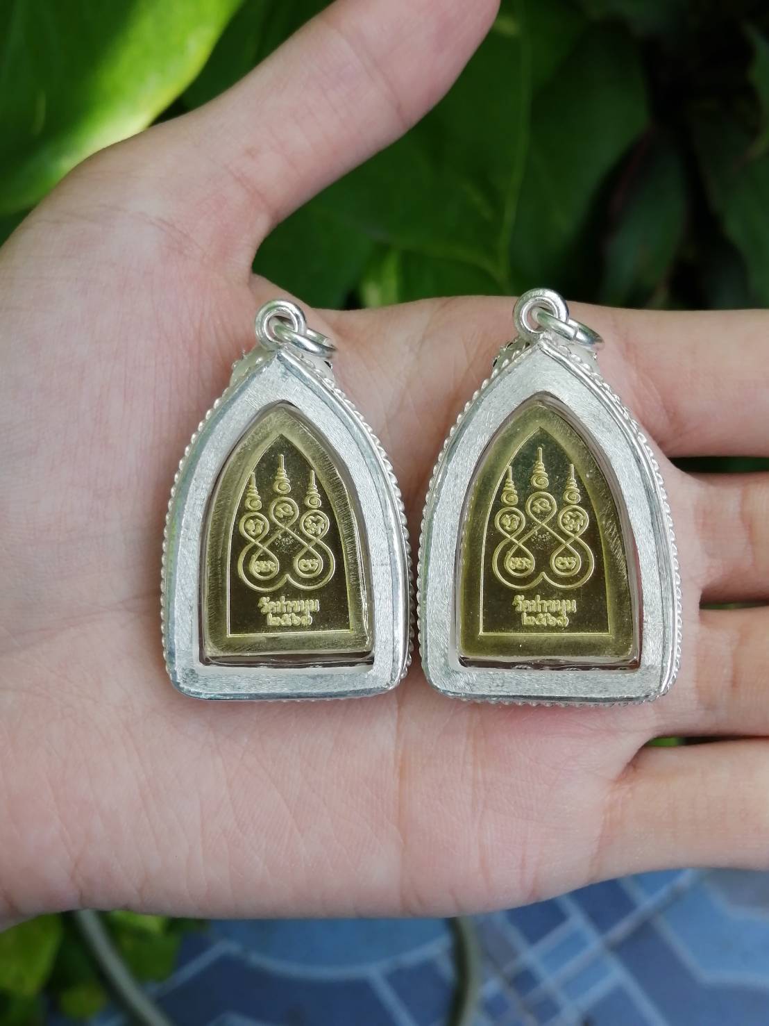 พระสมเด็จพลิกชีวิตเนื้อทองเหลืองเลี่ยมเงินกันน้ำ วัดท่าขนุน ปี 63