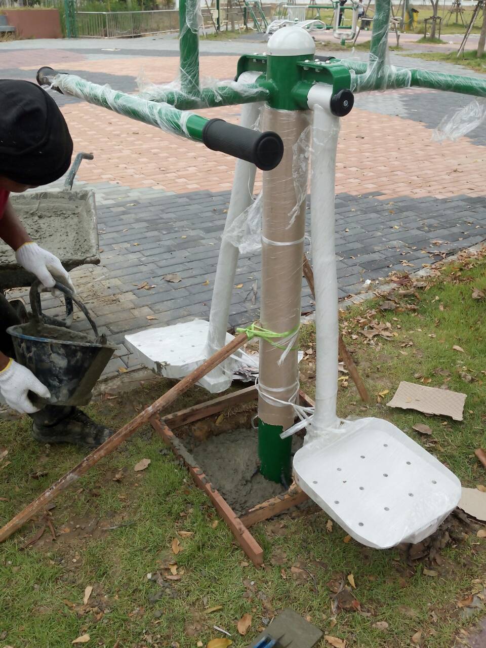 เครื่องออกกำลังกายกลางแจ้งบางพลัด