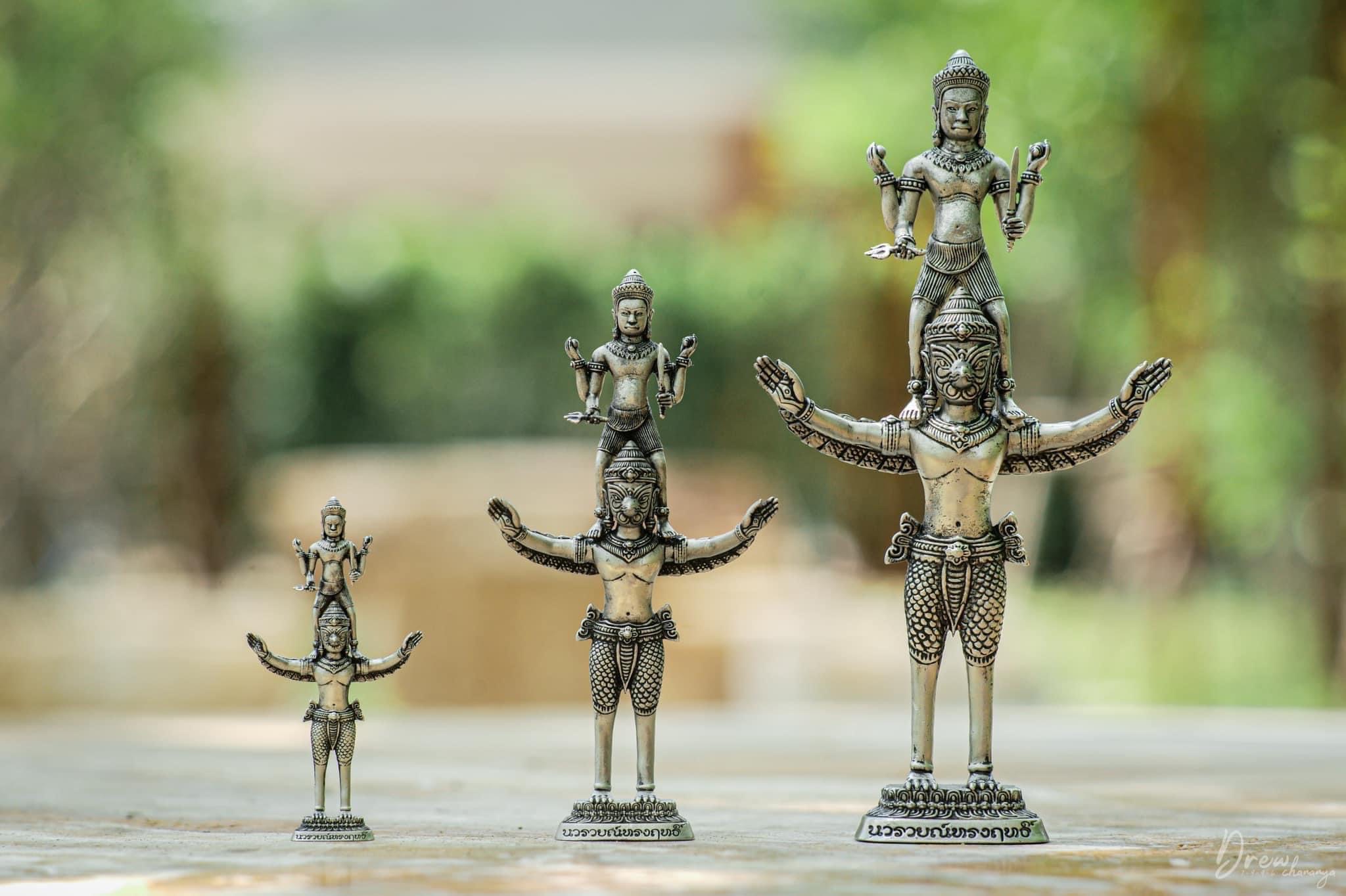 ตะกรุดนารายณ์ทรงฤทธิ์ เนื้อทองคำ ขนาด 2 นิ้ว