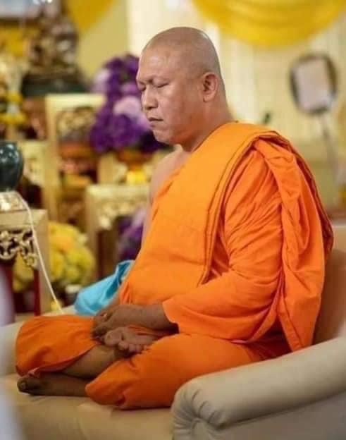 พระสรรค์ เมืองอินทร์บุรี รวมสุดยอดผงมวลสารหลวงพ่อบ๊ะ