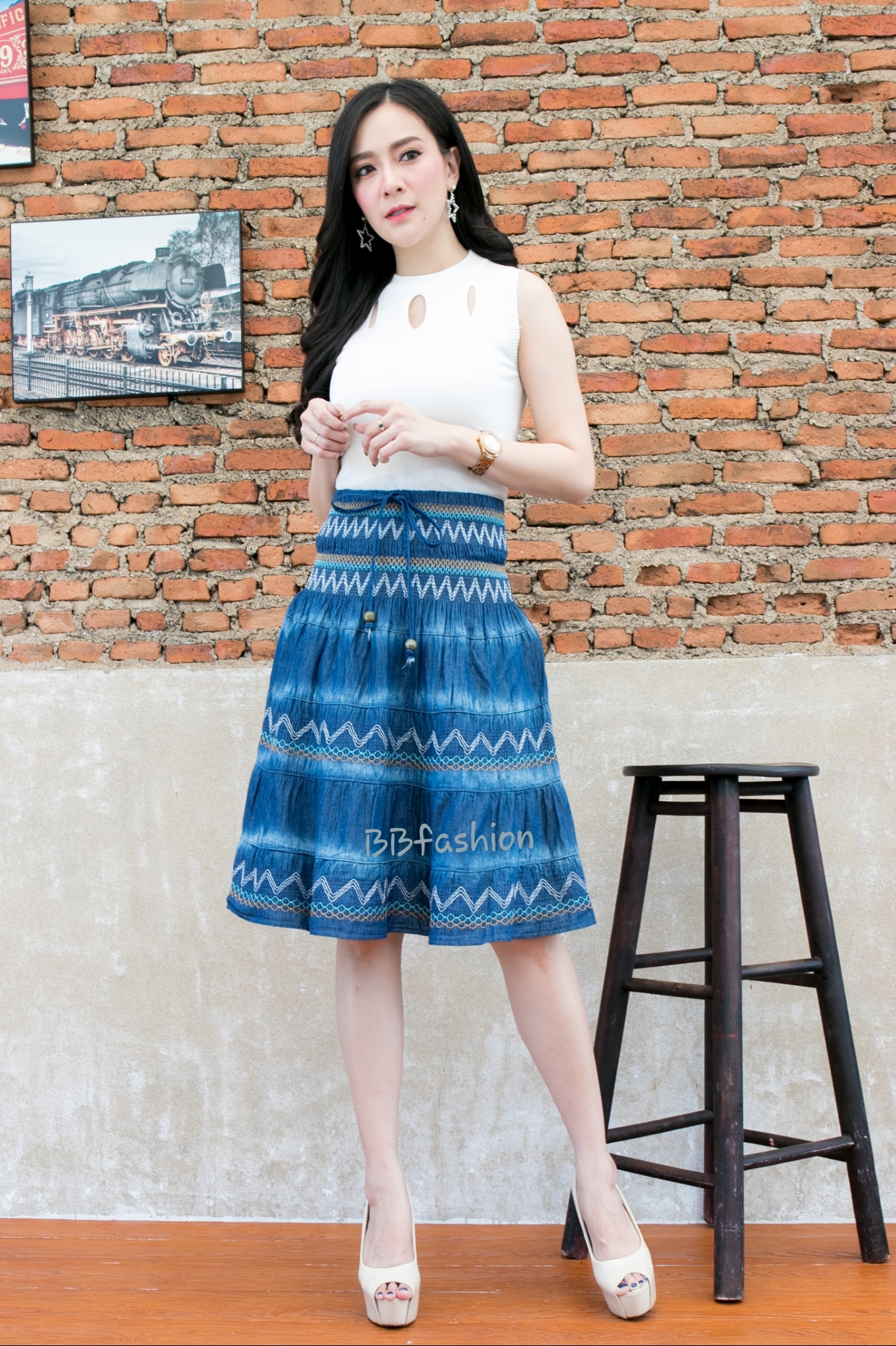 กระโปรงยีนส์ ผ้าเนื้อนิ่ม คนอ้วนใส่ก็สวย..คนผอมใส่ก็ใส่สวย เนื้อผ้านิ่ม มีน้ำหนัก ใส่สบายมากๆ