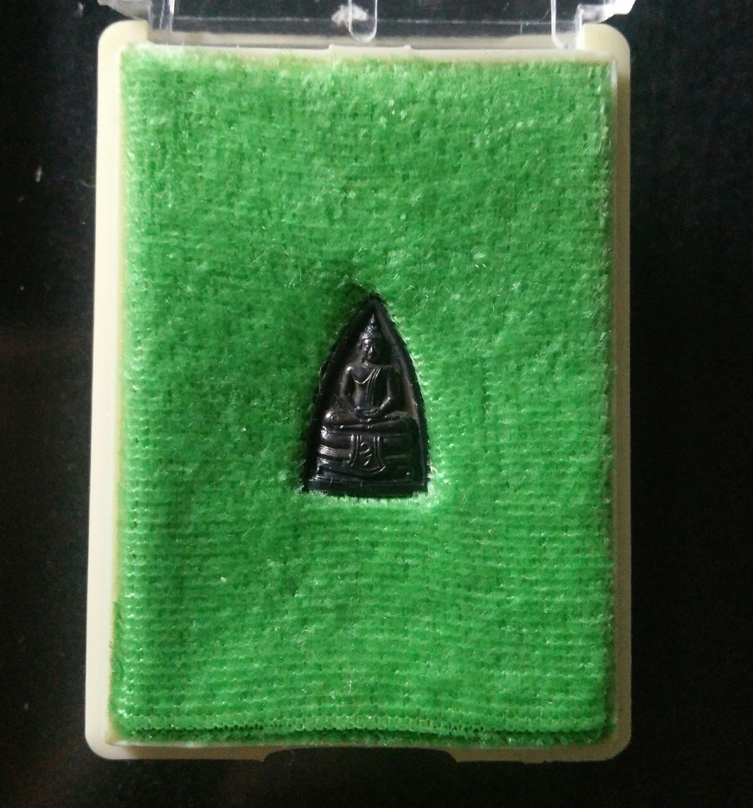 หลวงพ่อโสธร เนื้อนวโลหะ หลวงปู่วิเวียร วัดดวงแข ปี 35