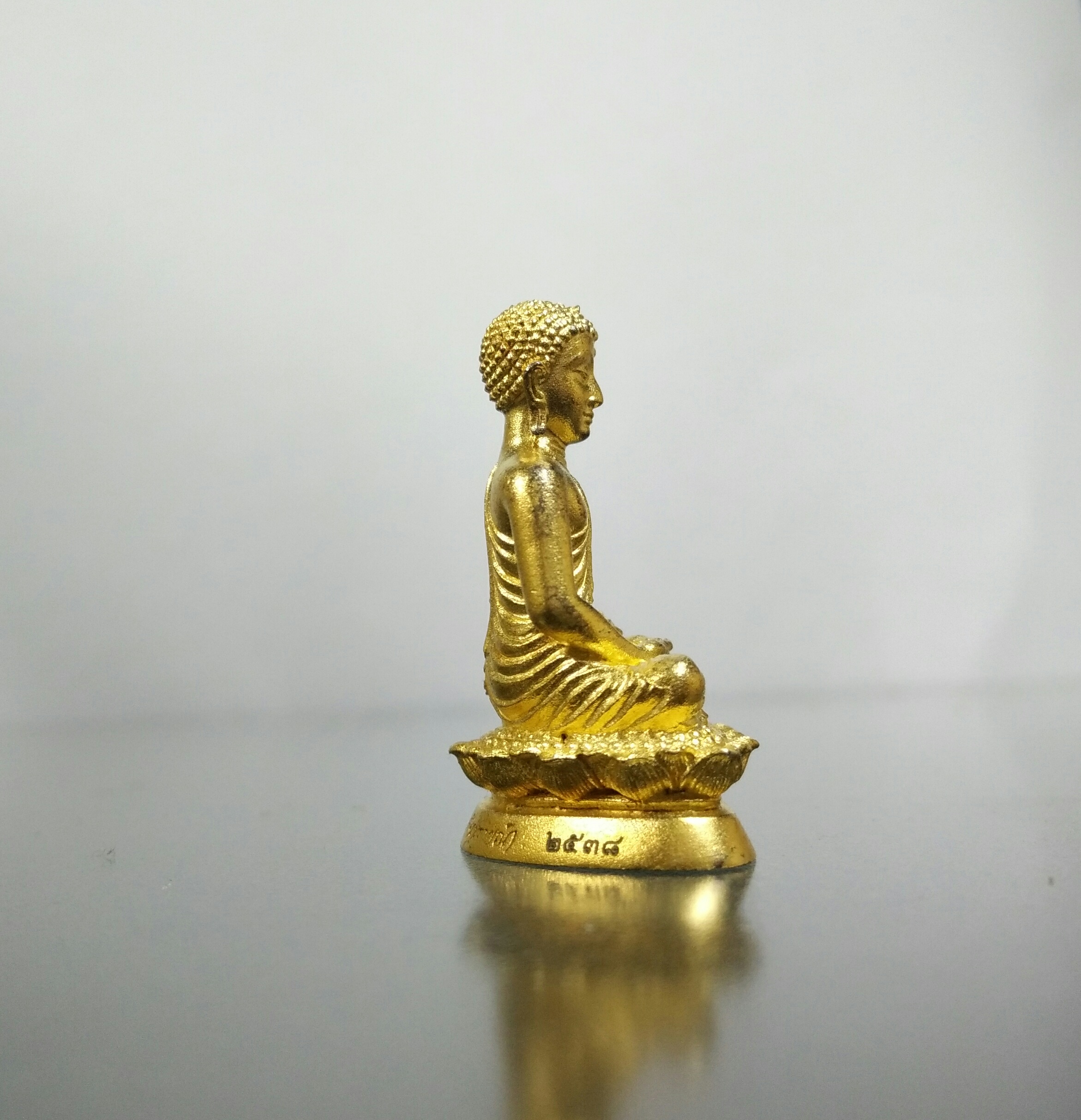 พระปัจเจกพุทธเจ้า รุ่น ปาฏิหารย์ (ชุบทอง) ไม่มีกล่อง วัดเขาวง ปี 56