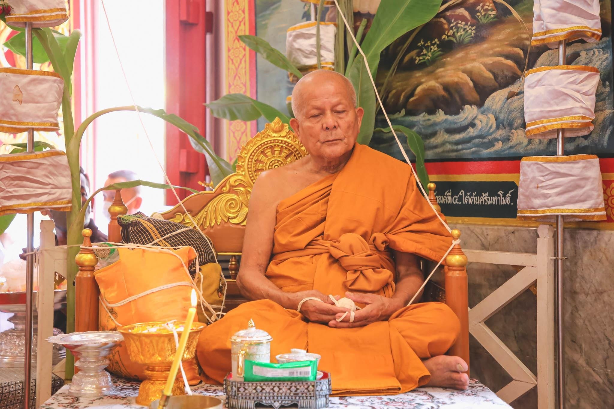 เหรียญเวสสุวรรณเทพบุตร เนื้อชนวนรมมันปู "ลาภผล พูนทวี จำปี จักรเพชร ๖๕" ณ วัดบรมสถล(ดอน)ยานนาวา