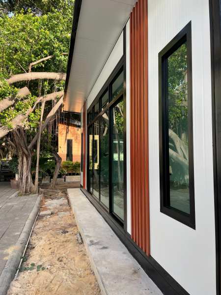 ออฟฟิศสำเร็จรูป บ้านสำเร็จรูป สมุทรปราการ ขนาด4.00x8.00 เมตร