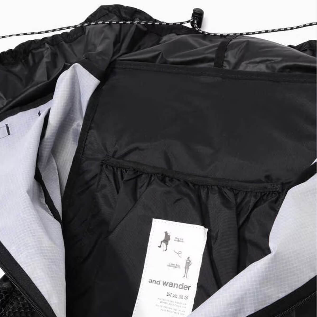 กระเป๋าเป้เดินป่า And Wander X-Pac 30L - Black Lightweight Backpack ของใหม่ ของแท้ พร้อมส่งจากไทย กระเป๋าไล่เบา