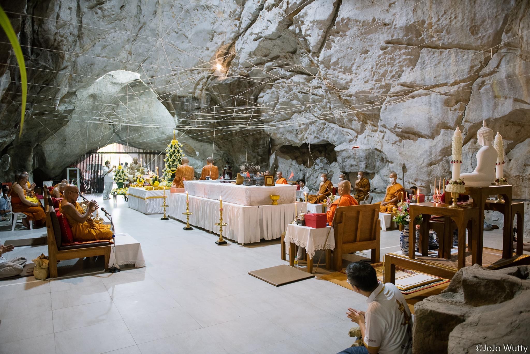 ตะกรุดนารายณ์ทรงฤทธิ์ เนื้อทองคำ ขนาด 2 นิ้ว