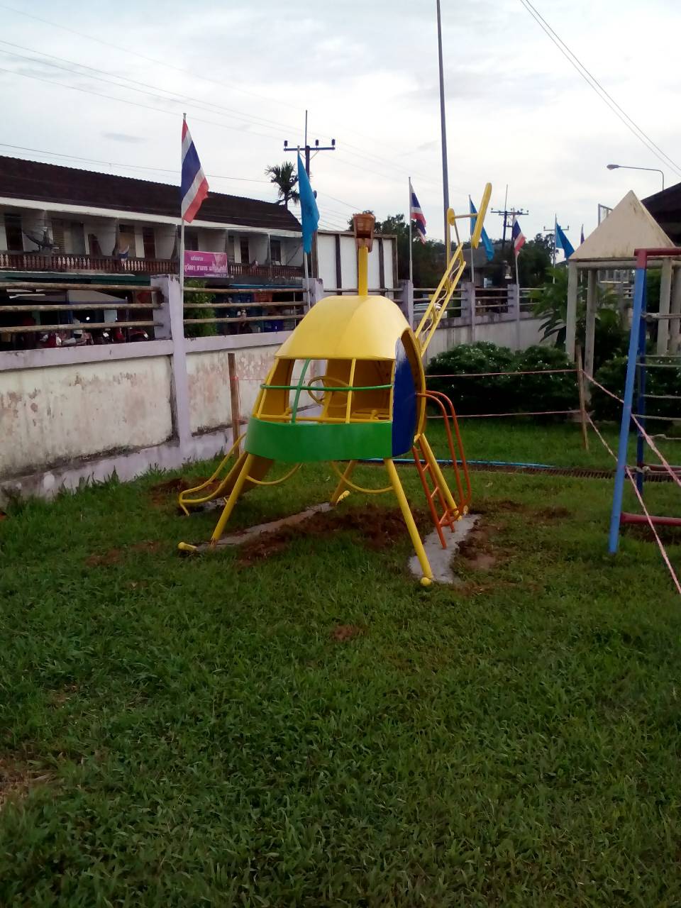 รหัส PG ผลงานติดตั้ง (อำเภอนาโยง จังหวัดตรัง) เครื่องออกกำลังกายเด็ก