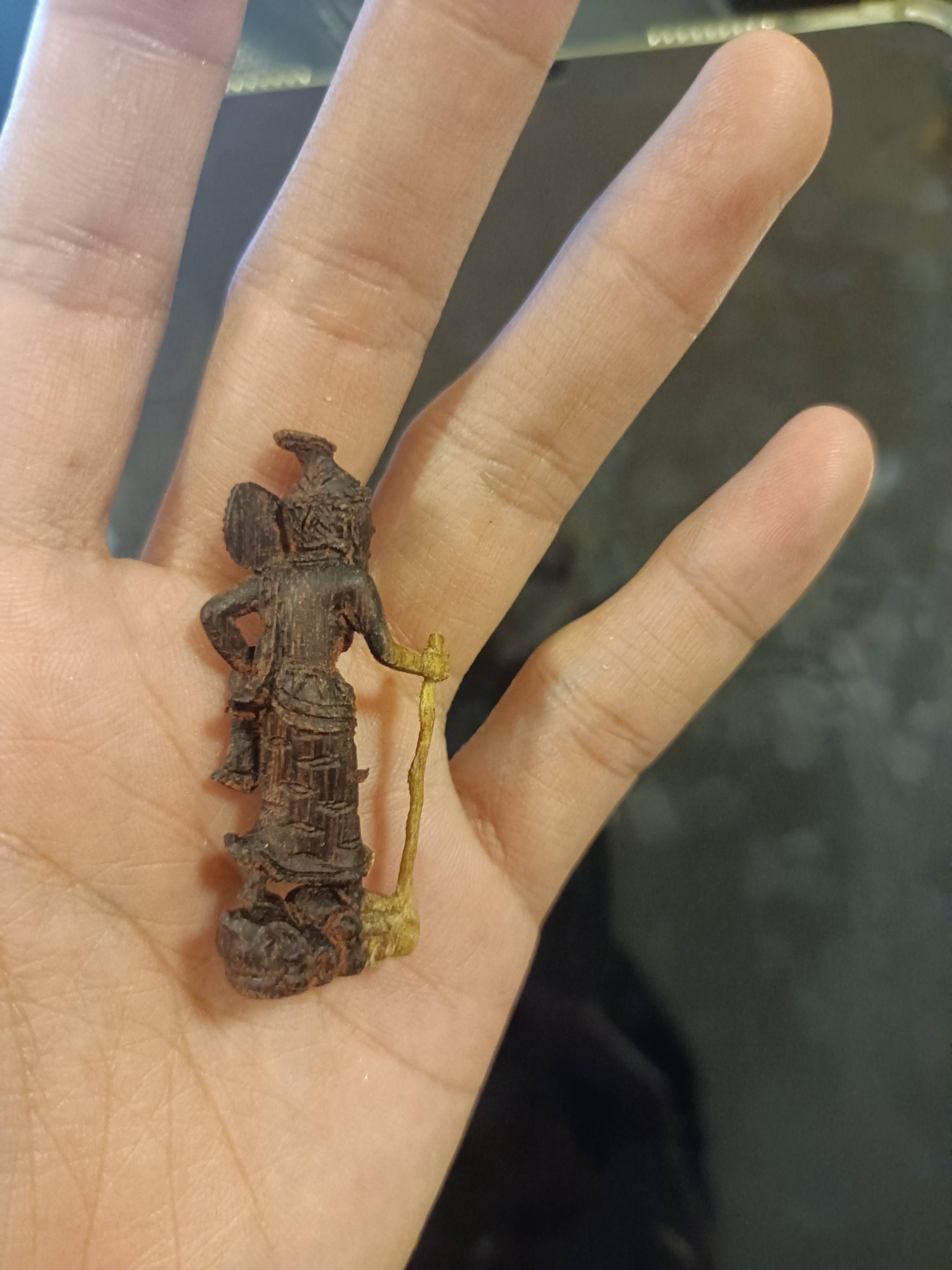 พระฤาษีเหยียบเมฆ ไม้แก่นมะขาม หลวงพ่อบ๊ะ วัดโพธิลังกา