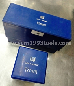 BRP เหล็กตอกตัวหนังสือ A-Z เหล็กตอกตัวอักษร รุ่นแป้นสี่เหลี่ยม no. 245 (GS) Steel Characters Stamper