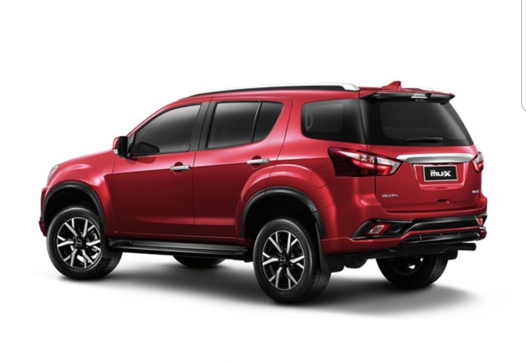 ครอบมือจับประตู Isuzu DMAX D-MAX อีซูซุ ดีแมกซ์ 4ประตู MUX MU-X มิวเอ็กซ์ 2012-2019 รุ่นไม่มีปุ่มกด Lock ลายคาร์บอน