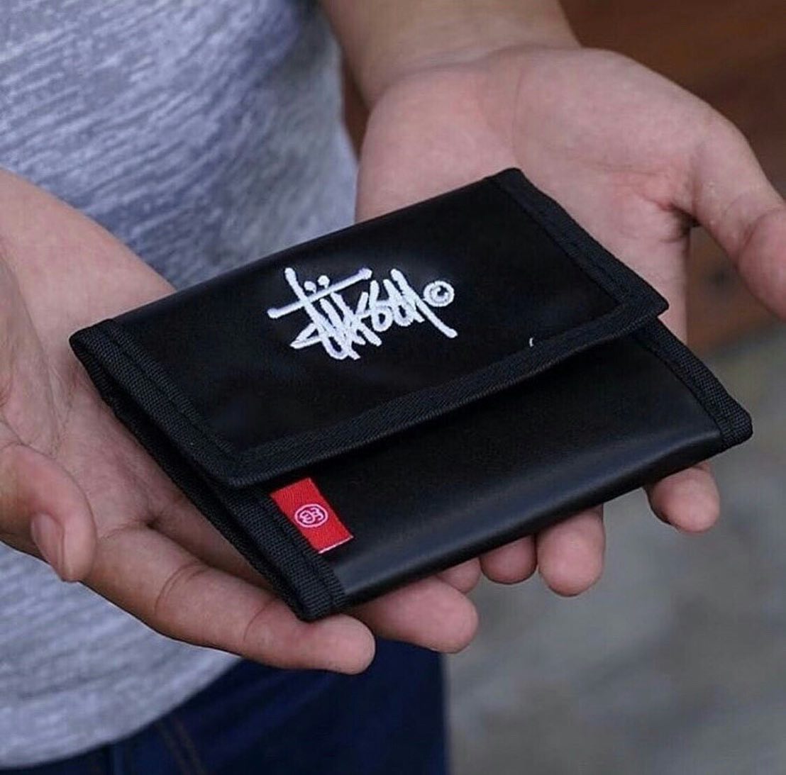 กระเป๋าสตางค์ Stussy Trifold Wallet รุ่นพิเศษจากญี่ปุ่น ของใหม่ ของแท้ พร้อมส่ง