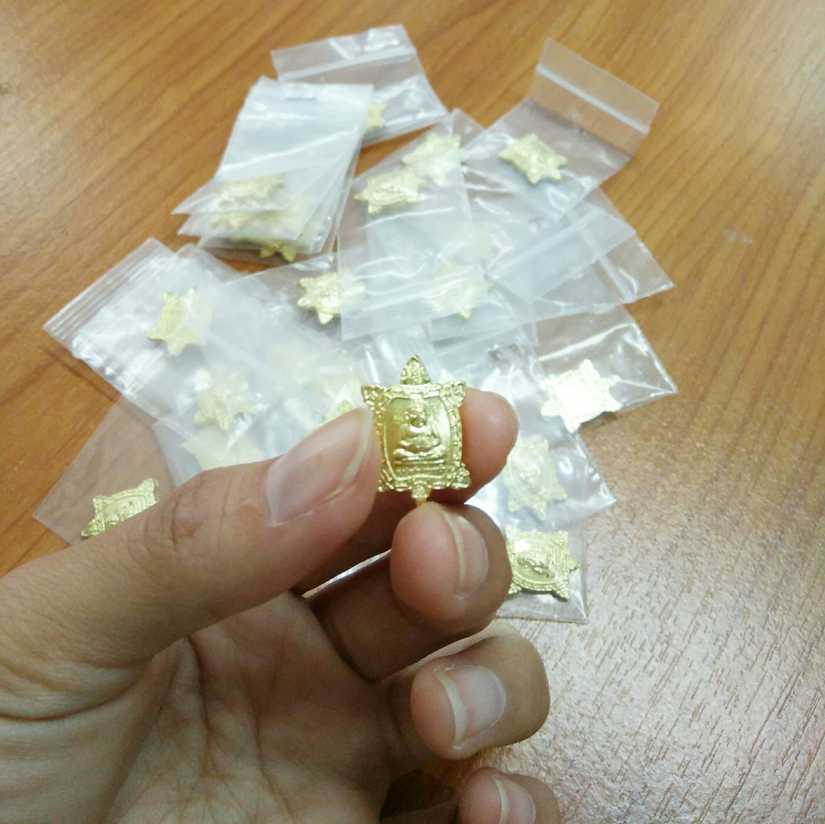 เต่าจิ๋ว วัดสี่แยกเจริญพร ลพ.เล็กร่วมเสก (ชุด 3 ตัว)