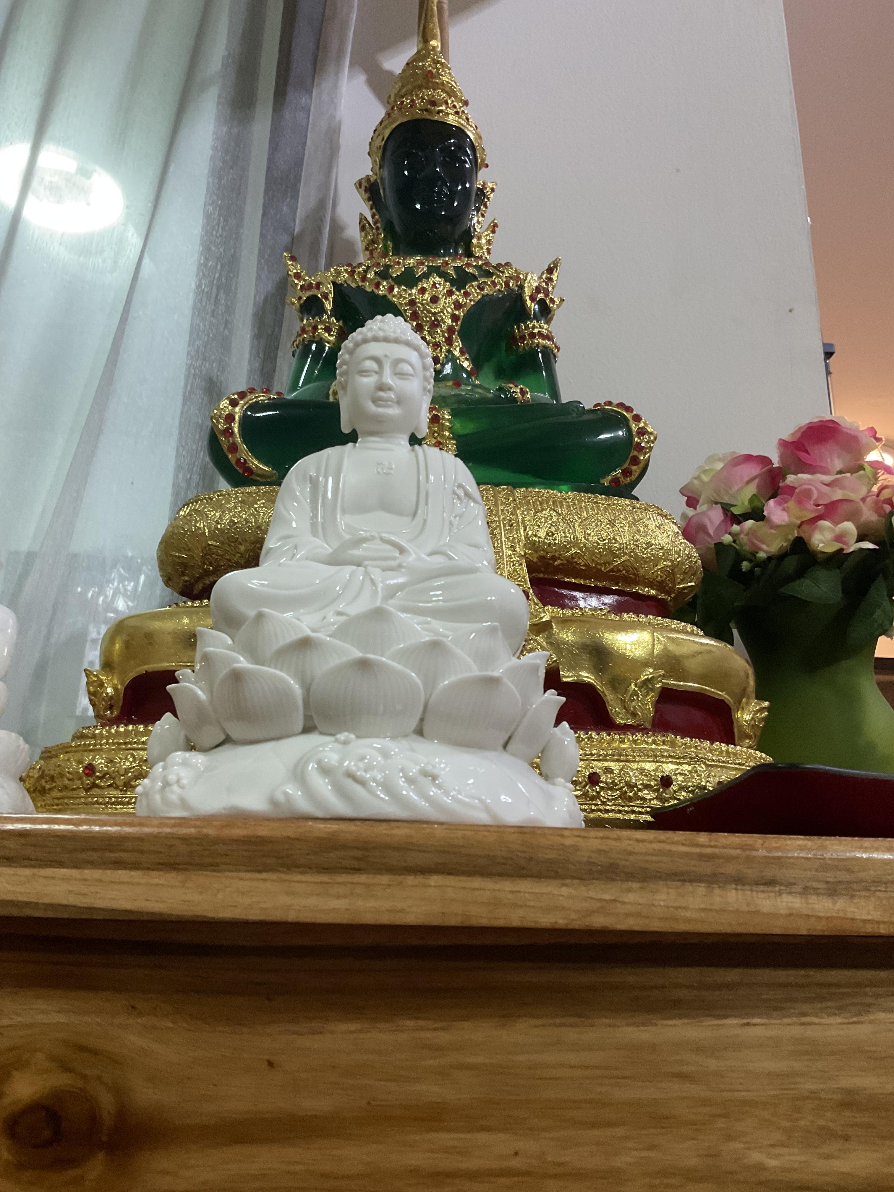 พระยูไล (สัมโภคกาย) พอร์ซเลน สูง 10“ หลวงพ่อบ๊ะ วัดโพธิลังการ์