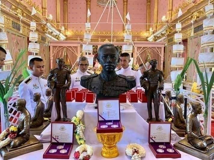 เหรียญกรมหลวงชุมพร เนื้อทองแดง รุ่น บูรณะวิหารน้อย ปี 62 ลพ.้ล็กร่วมเสก