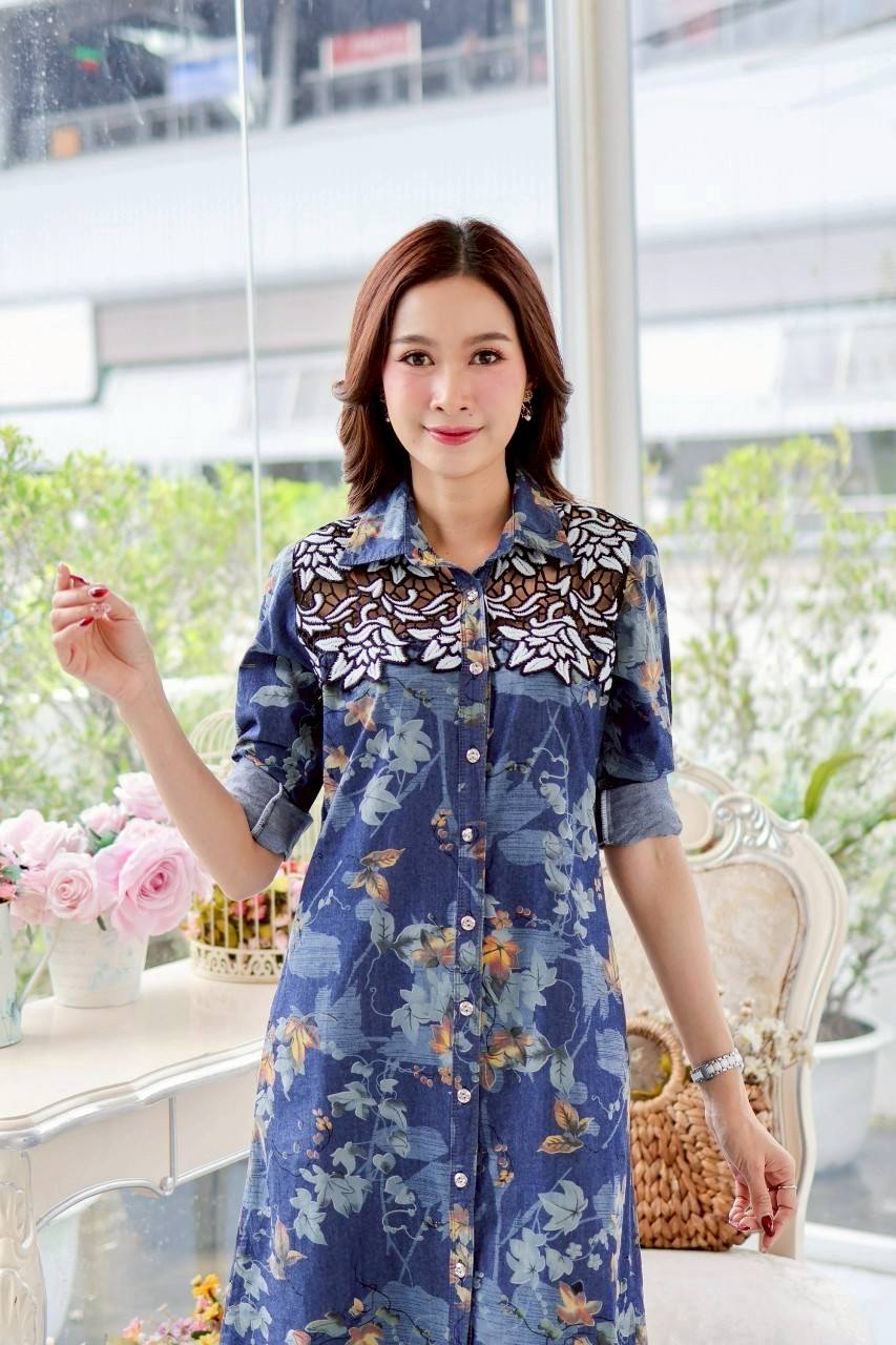 ชุดยีนส์ #8836 เดรสยีนส์พิมพ์ลายสวยแต่งงานฉลุสวยหรูด้านหน้า ผ้ายีนส์แท้เนื้อนิ่ม ใส่สบาย แบบสวยใส่ได้หลายโอกาส