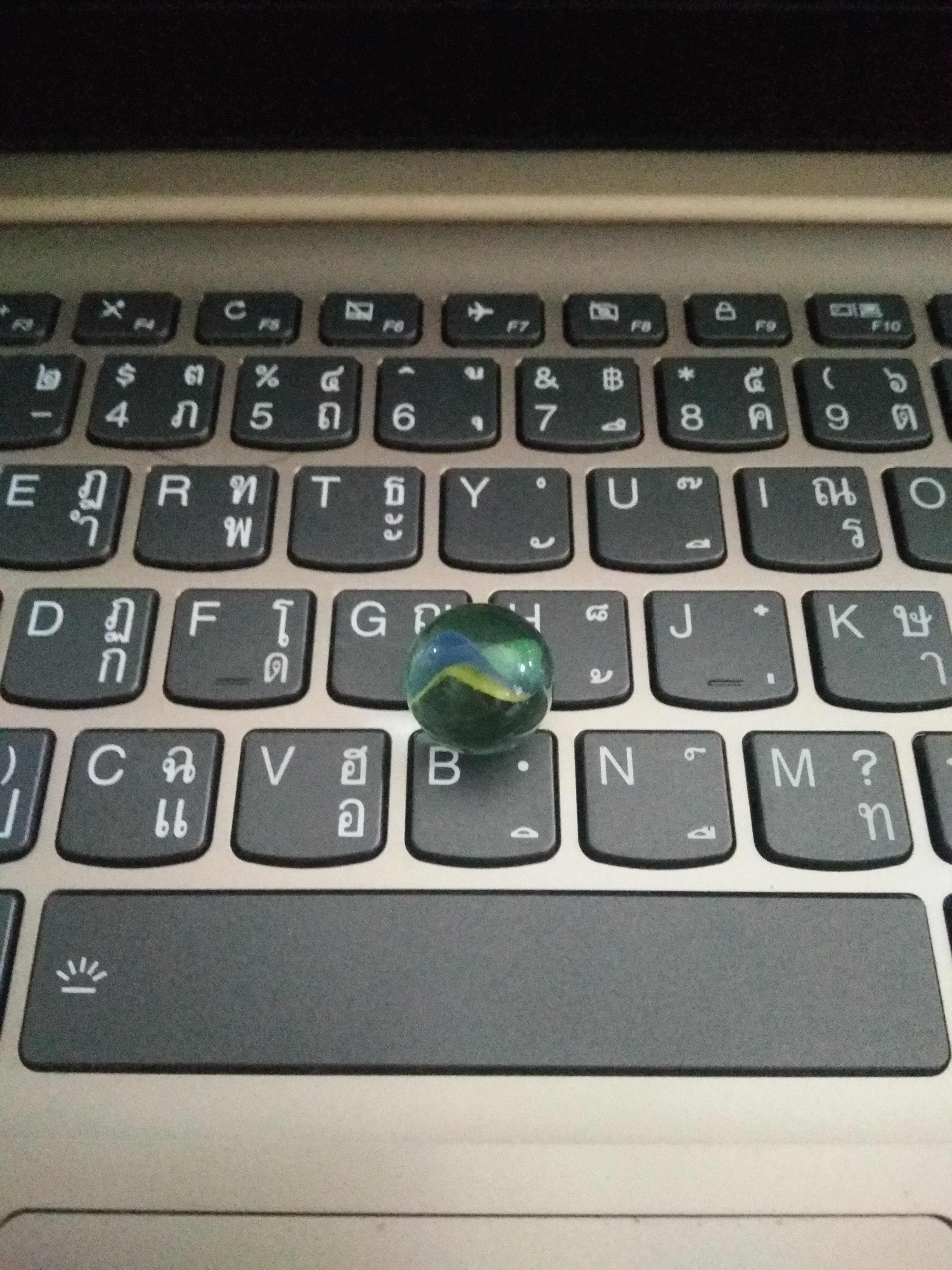 ลูกแก้วมะเฟือง หลวงพ่อฤาษีลิงดำ (รุ่นแรก) ปี 17