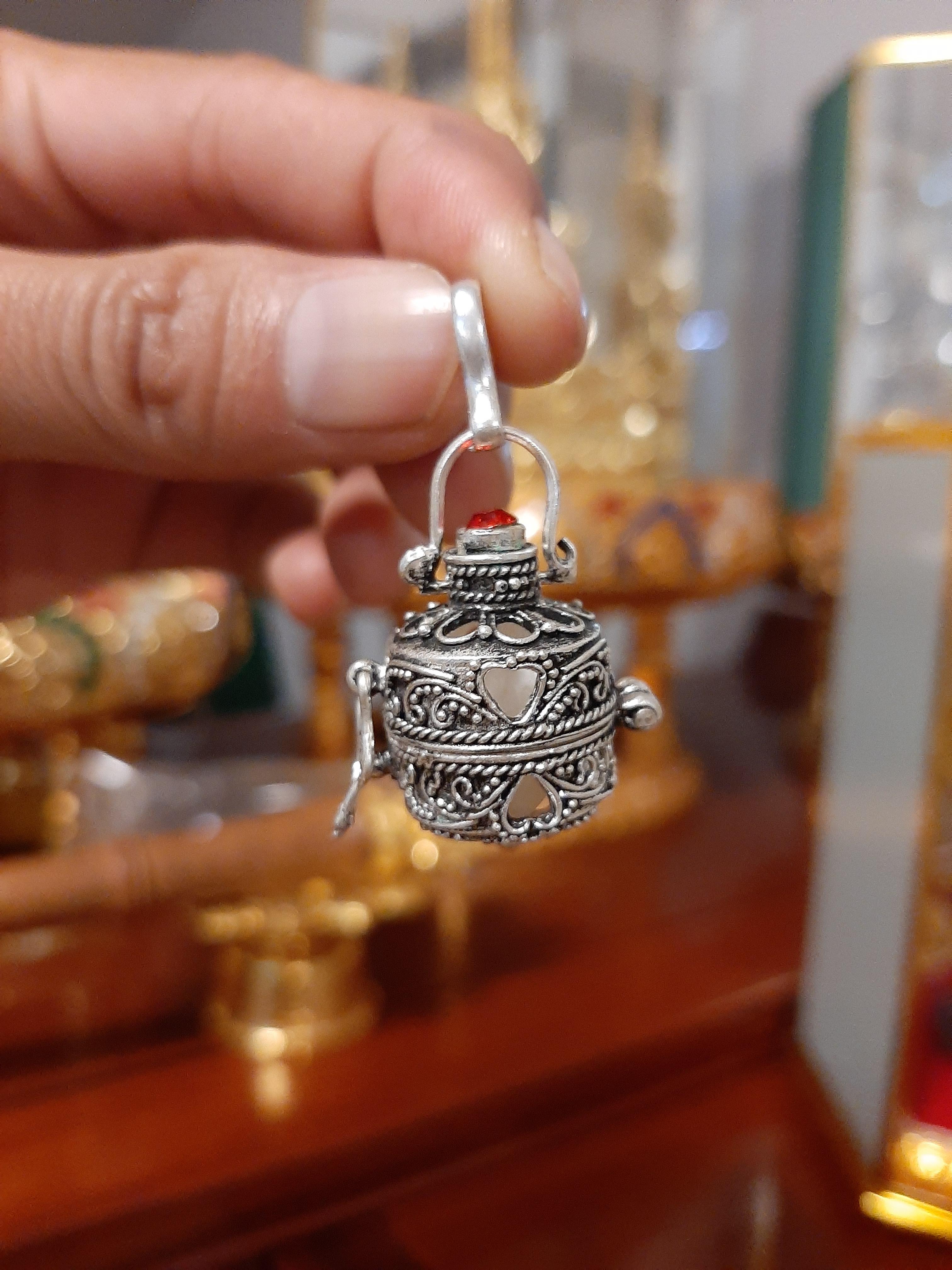 ปฐวีธาตุ โค๊ตดีบุก (มีพญานาครักษา1 องค์) พร้อมกระเช้าเงินแท้จากบาหลี ลพ.เล็กร่วมเสก วัดพุทธพรหมยาน