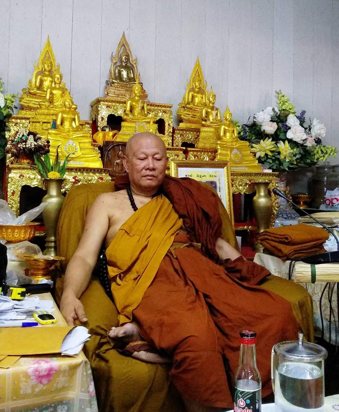 ลูกอมสอดตระกรุดมหารอด ลพ.มนัส สำนักฟื้นฟูจิตเขาแหลม จ.จันทรบุรี