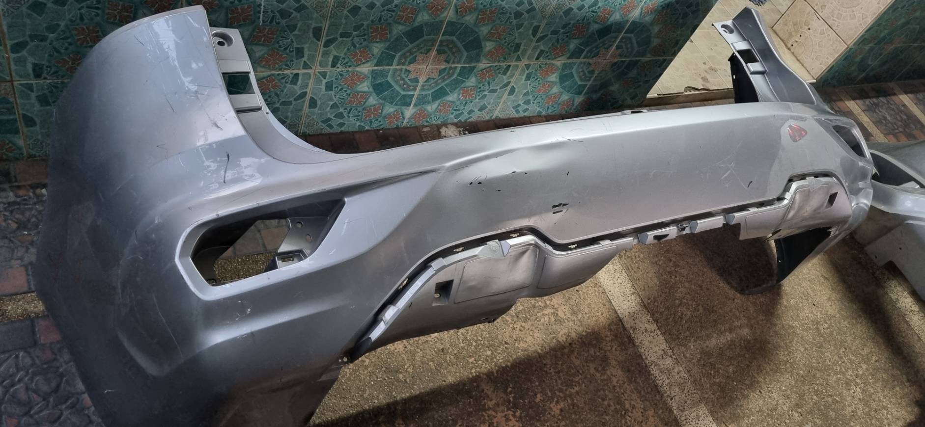 กันชนหน้า กันชนหลัง ISUZU MU-X MUX อีซูซุ มิวเอ็กซ์ ปี 2021 ขายตามสภาพครับ