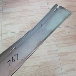 คิ้วกันชนหลัง ฝั่งขวา มือสอง Benz W203 A2038852021 ขายตามสภาพ