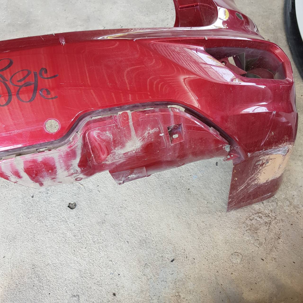 กันชนหลัง ISUZU MU-X MUX อีซูซุ มิวเอ็กซ์ ปี 2021 ขายตามสภาพครับ