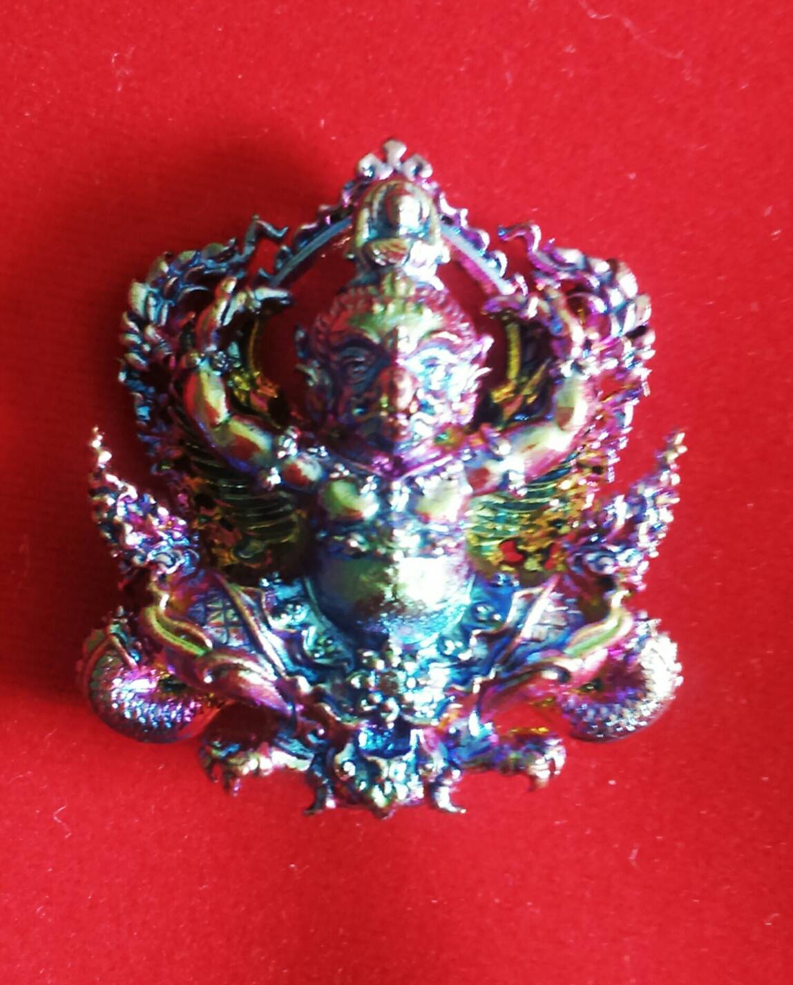 พญาครุฑกุมารเทพ เนื้อทองพหุรงค์สีรุ้ง No.29 (มวลสาร อ.วราห์) อ.ศรี ปี 59 ชุดกรรมการ