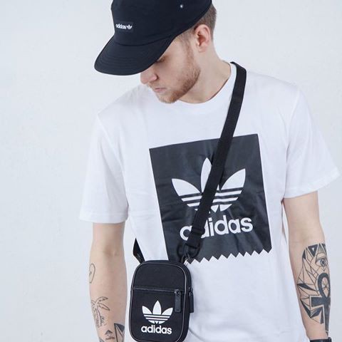 กระเป๋าสะพายข้าง Adidas Trefoil Festival Bag Crossbody ของแท้ พร้อมส่งจากไทย