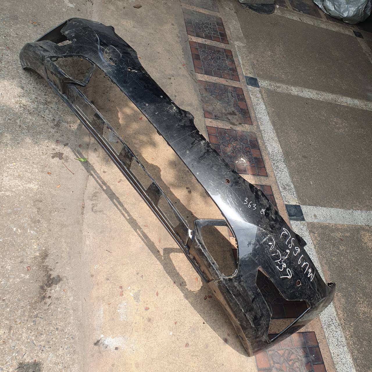 กันชนหน้า BMW 320d G20 ปี 2019(มือสองขายตามสภาพ)