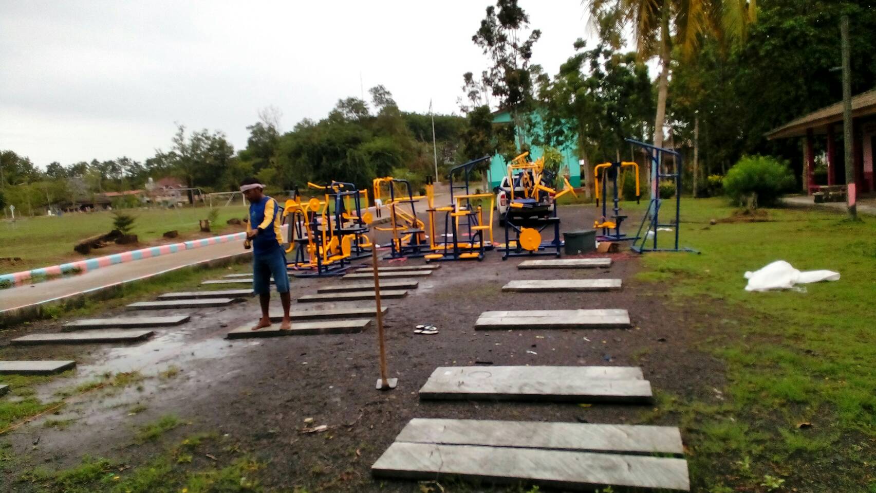 รหัส SM ผลงานติดตั้ง (บ้านหนองหมอ อ.ห้วยยอด จ.ตรัง) เครื่องออกกำลังกายกลางแจ้ง