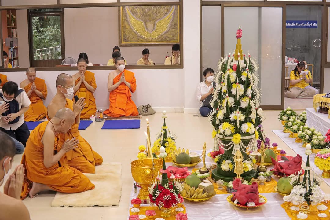 แมลงภู่คำจ่าฝูง ปรอทป่า (สีเขียว) วัดพระพุทธบาทถ้ำป่าไผ่ หลวงพ่อเล็ก พุทธาภิเษก